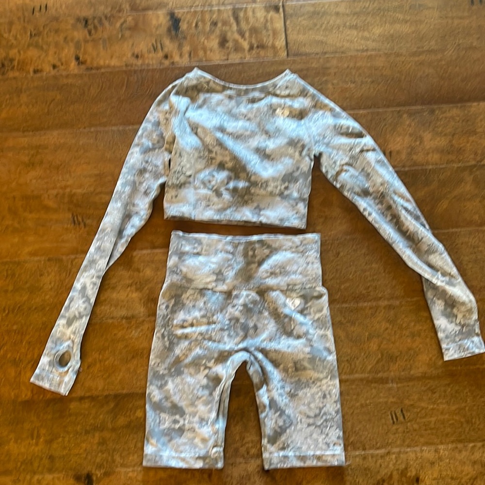 Womens best work out outfit